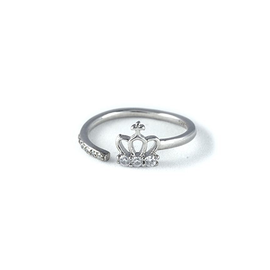 Silver crown fashion ring
