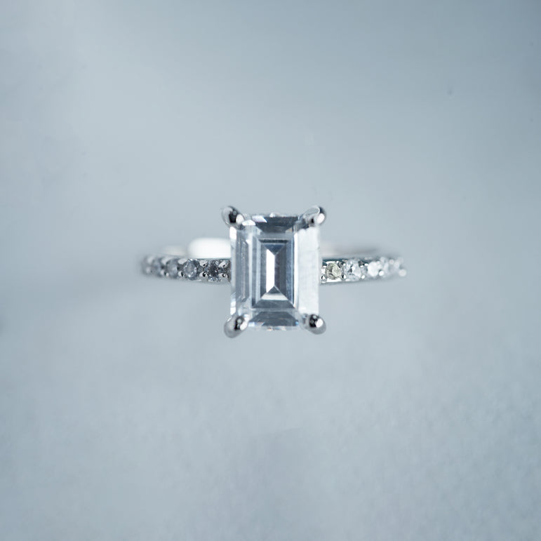 Silver cristal Baguette ring