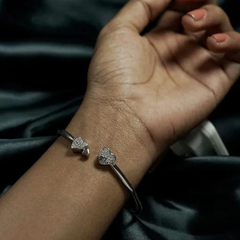 Silver swing love bracelet